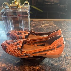 Natural Soul by Naturalizer Grandeur Brown Woven Leather Flats - Women’s  6.5M